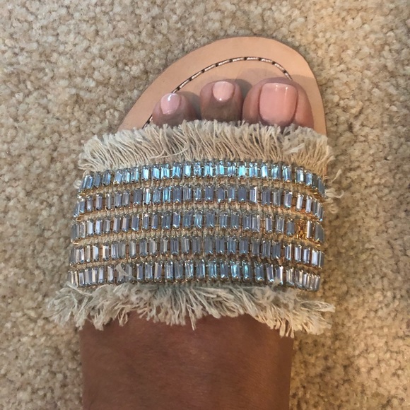 Slip on sandals with a big pop of bling - Picture 3 of 5